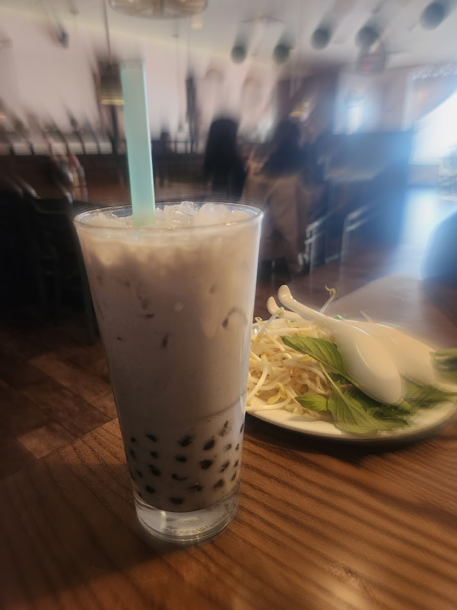 Miss Saigon Pho-10
