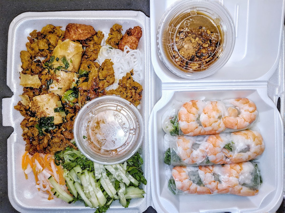 Miss Saigon Pho-6