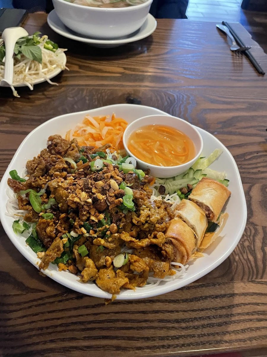Miss Saigon Pho-8